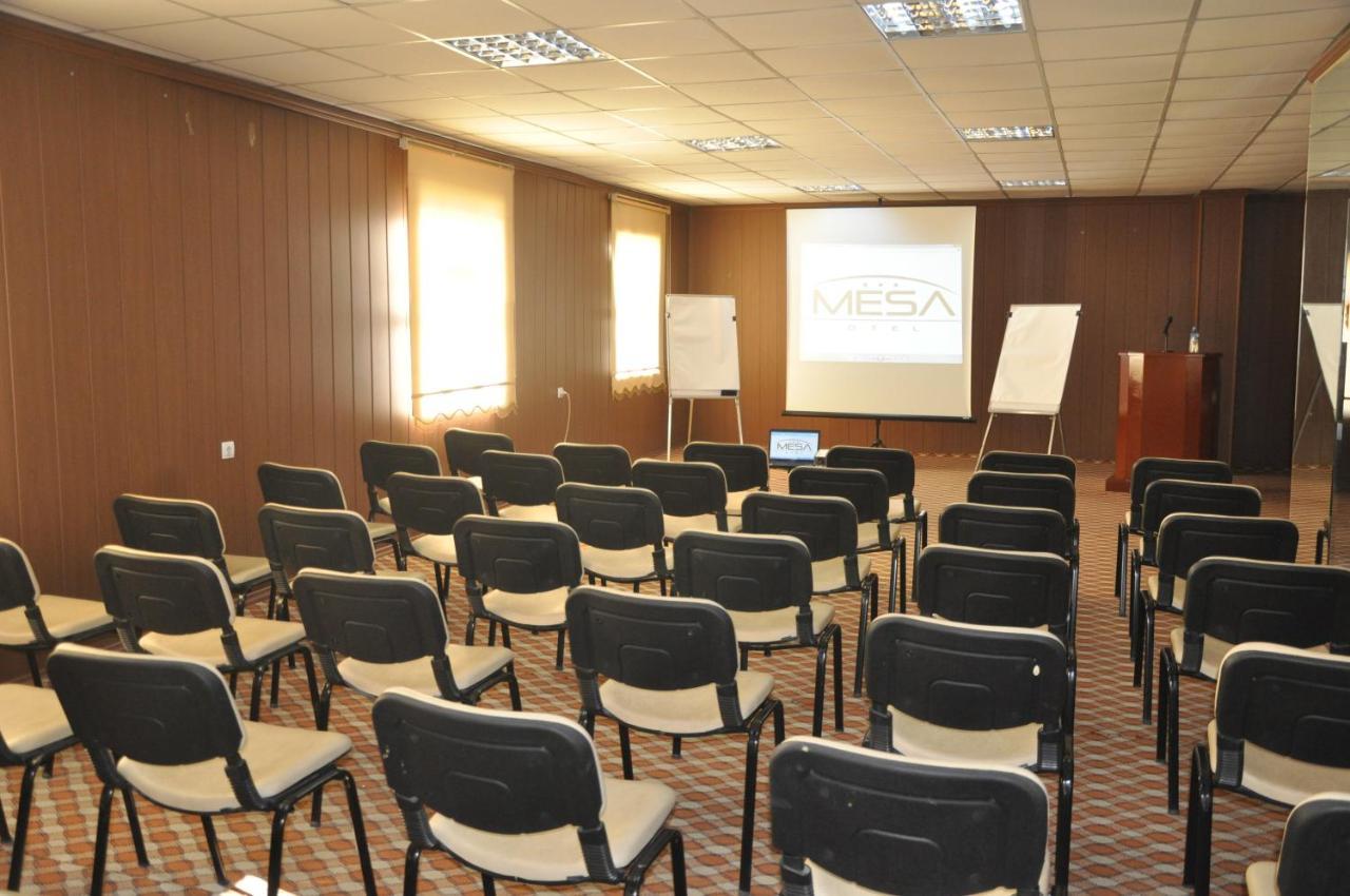 Mesa Hotel Batman Bagian luar foto